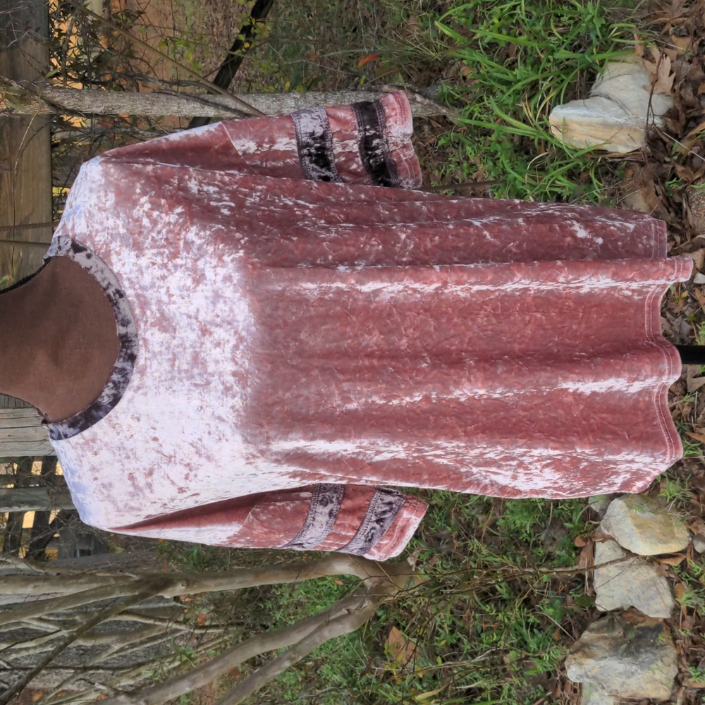 POL Pink Rose & Brown Crushed Velvet Crew Neck Short Sleeve Jersey-Style Top - Picture 2 of 13